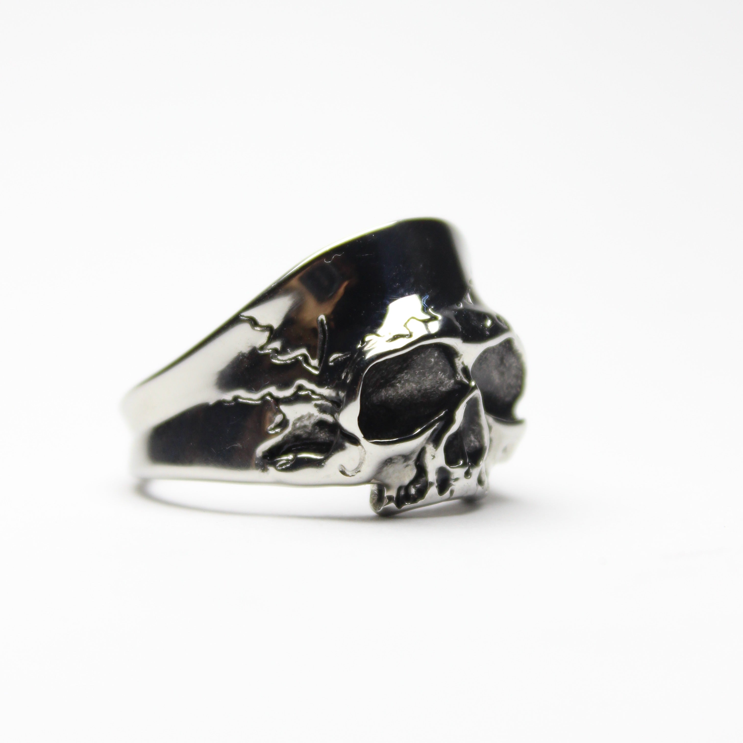 SKULL RING